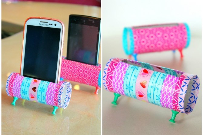 DIY: Підставка для телефона з рулону туалетного паперу