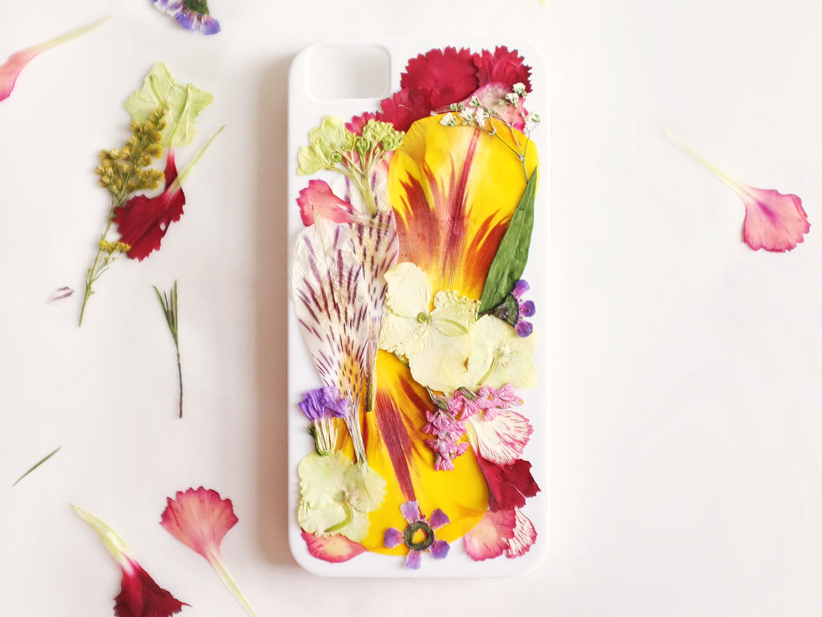 flower-phone-case-new-header