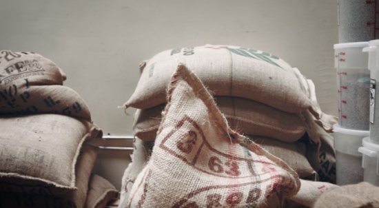 burlap_coffee_bags-550x302