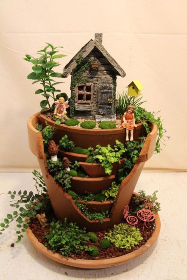 Fairy-Garden-Kit-Broken-Pot-Fairy-Garden