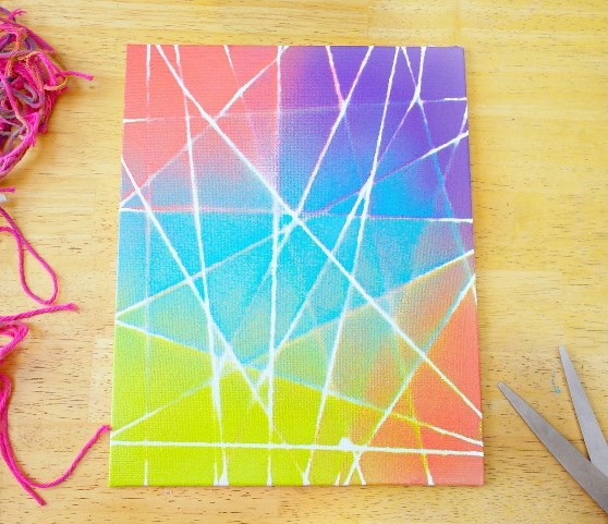 This-Canvas-String-Art-Graffiti-project-is-fun-for-kids-and-adults-alike.Collage (1)