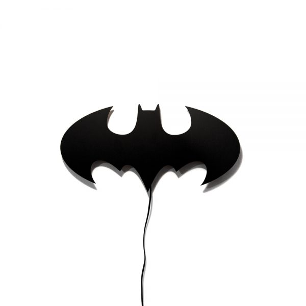 Light_Batman_lamp_wall_-600x600