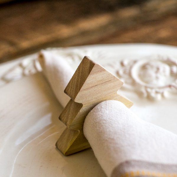 Napkin_rings_Spruce-600x600