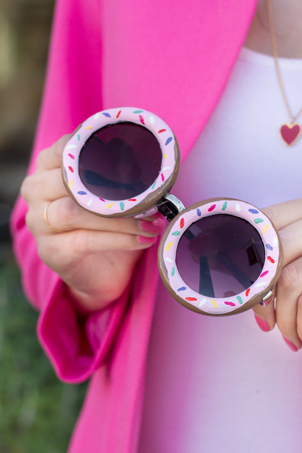 DIY-Donut-Sunglasses4-600x900